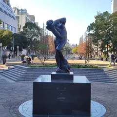 大通り公園石の広場