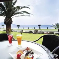 PALM BEACH RESTAURANT