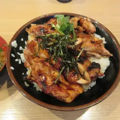 ヒナタ 摂津富田駅前店