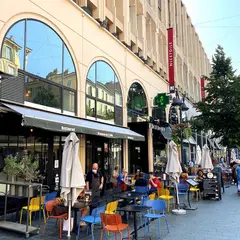 Centre Commercial NICETOILE