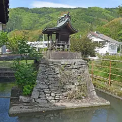 厳島神社