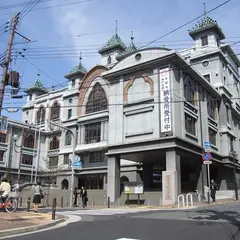 本願寺神戸別院（モダン寺）
