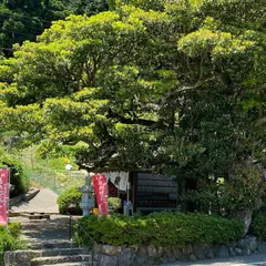鼻かけ地蔵