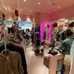 ツキ ブティック