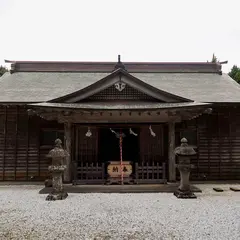 優婆夷宝明神社