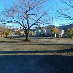 観光客用駐車場
