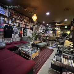 週間 マガリ