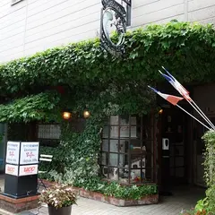 レストラン ビストロ