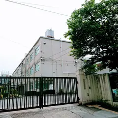 京都市立桃陵中学校