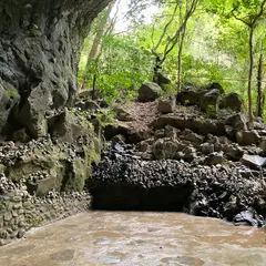天安河原