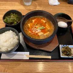 炭火焼肉 ジパング