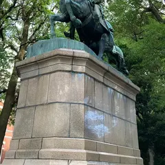 北白川宮能久親王銅像