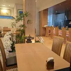 うなぎ・ふぐ・鮪の店「雅（みやび）」