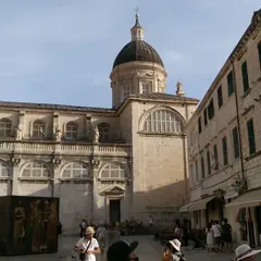 聖母被昇天大聖堂（Cathedral of the Assumption）