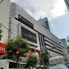阪急メンズ大阪