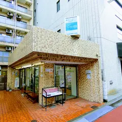 パーツハウス