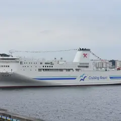 横須賀新港ふ頭