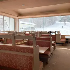 レストラン バンフ