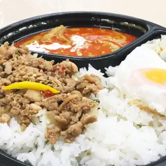 タイ王国食堂ソイナナ