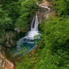 貞泉の滝