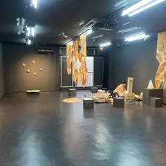 ギャラリーホワイト キューブ