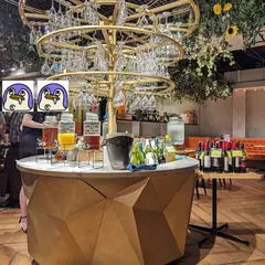 ワインビュッフェ ESOLA新宿