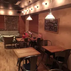 【秋葉原】メイドカフェ HONEY&BAKE