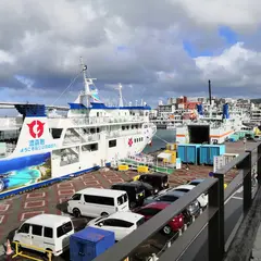 那覇 泊