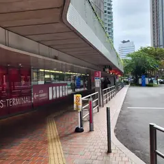 ハービスOSAKA 空港バス・高速バスのりば