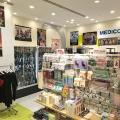 メディコスショップ新宿