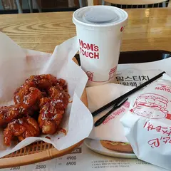 ハンバーガーショップ マムズタッチ