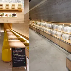 飲 京都小川生薬 Cafe