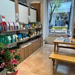 アクロス・No.1トラベル 新宿本店