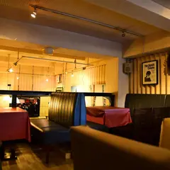 THE CLUB SENSATION