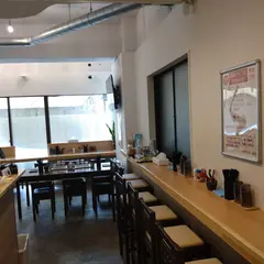讃岐うどん オカマル
