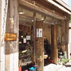 hanger 岡本