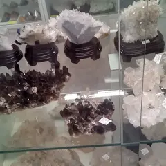 天然石卸専門のストーンキャッスル（Stone-castle）