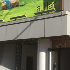 a.flat アジアン家具 新宿店