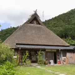 ちいさな藍美術館