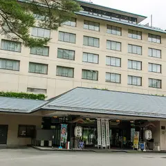 ホテル紅葉館
