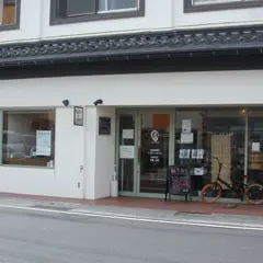 パンェブール