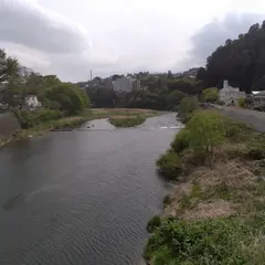 霊屋橋