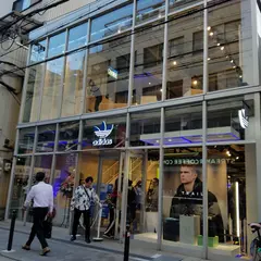 〒542-0086 大阪府大阪市中央区西心斎橋１丁目１５−１４