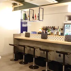 日本酒バーさけばず