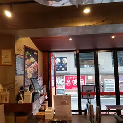 JVL 부대찌개 현대시티아울렛 동대문점