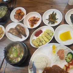 マンナプンシク(만나분식)