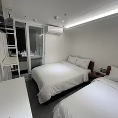 Eight Rest Hostel Myeong-dong