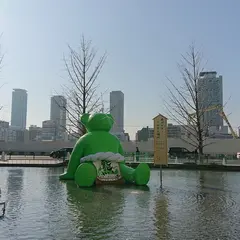 うめきた広場