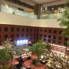 梅田　蔦屋書店