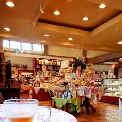 CHOU CHOU柳井
